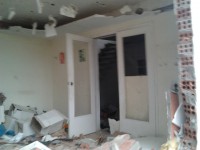 /album/la-bobila-de-viladecans/puerta-de-emerjencias-oficina-jpg/